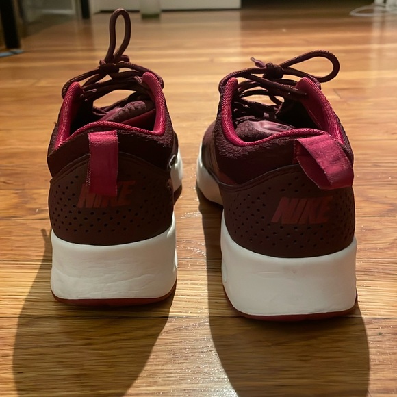 Nike air max thea sneakers (sz7) - Picture 3 of 8